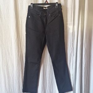 Black Women's Straight Leg   Strech Jeans Size 8
